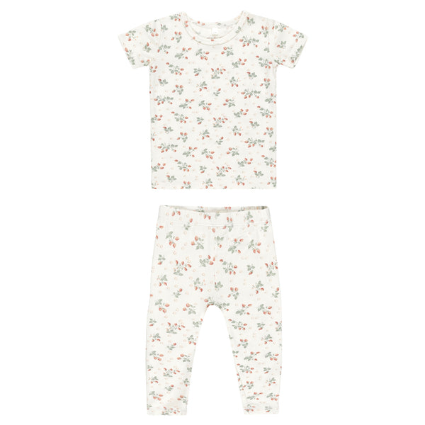 QUINCY MAE BAMBOO SHORT SLEEVE PAJAMA SET || STRAWBERRIES