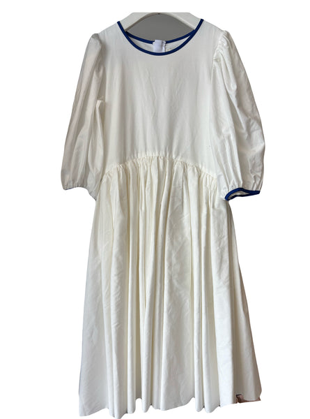 The middle Daughter Square The Circle Dress