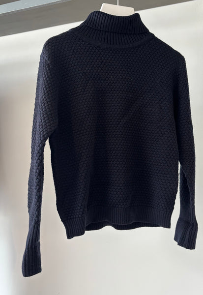 FUB Highneck Sweater